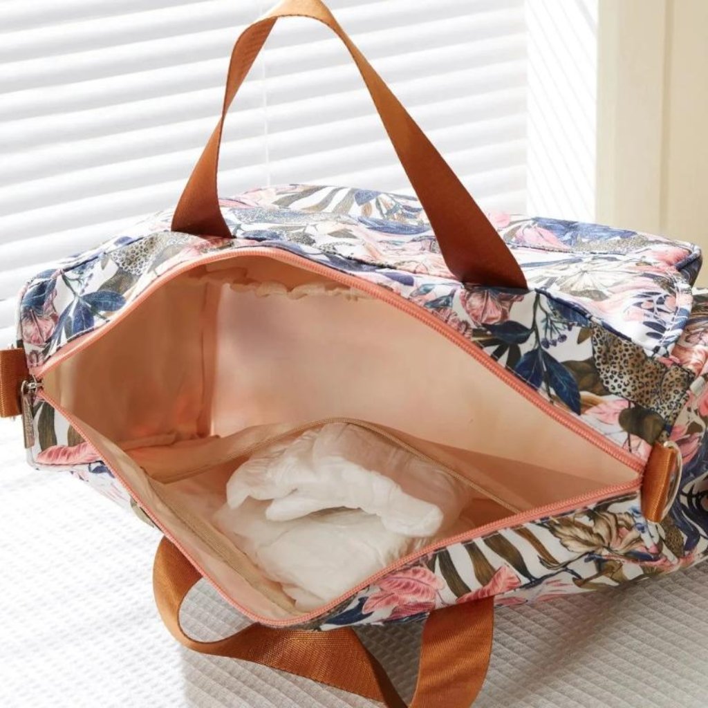 ouvert sac a langer fleuri