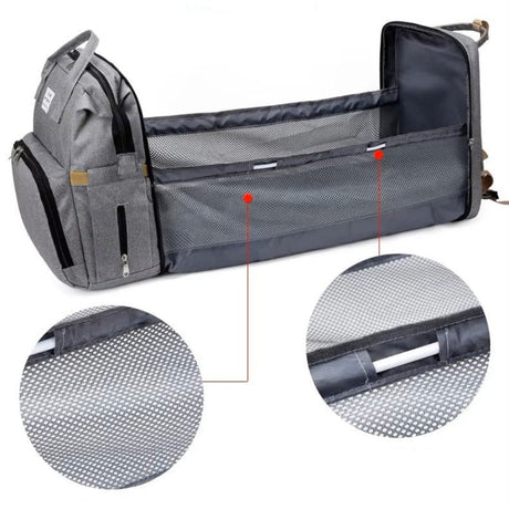 Détail Sac à à dos à langer lit nomade intégré